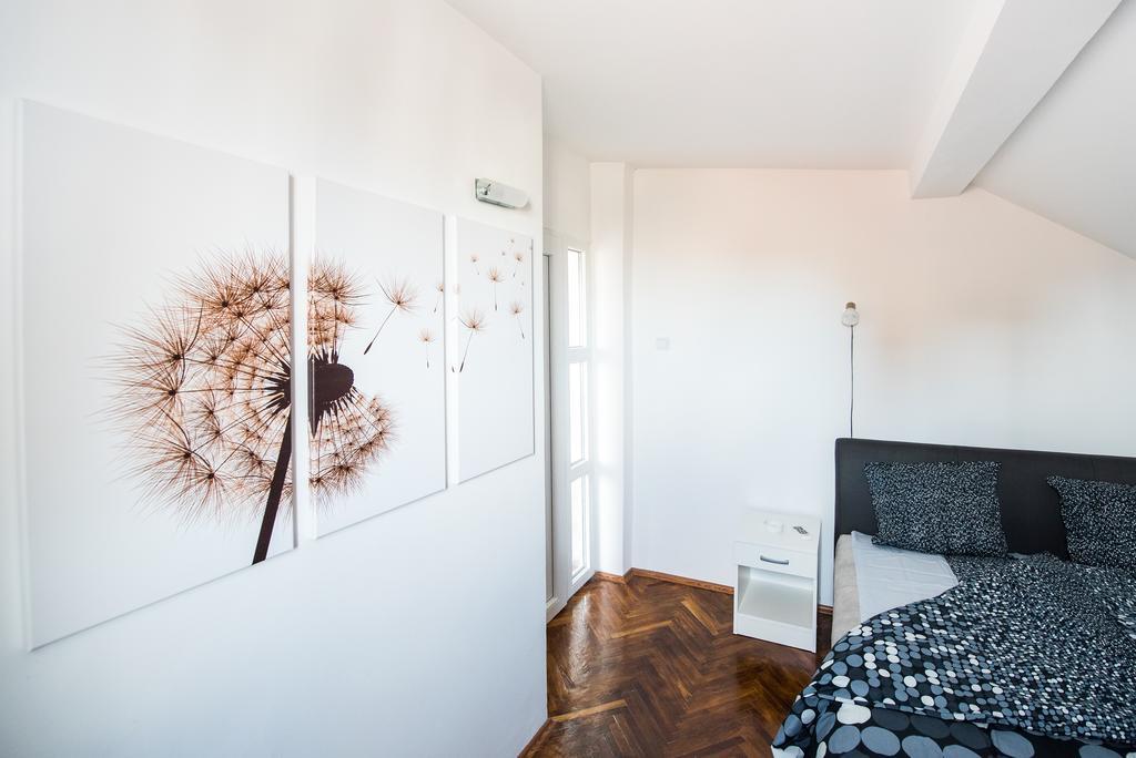 Apartment Andreja Belgrade Luaran gambar